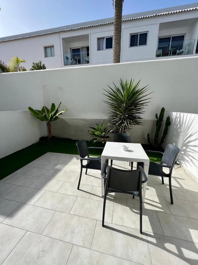 Corralejo Bristol Terrace Apartment Con Giardino Privato Esterno Exterior photo